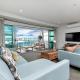 QV Stays Spacious Waterfront Suite, Окленд - Фото 1