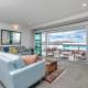 QV Stays Spacious Waterfront Suite, Окленд - Фото 4