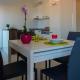 Two-Bedroom Apartment in Okrug Gornji III, Trogir (Traù) (foto 4)