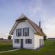 Reetland am Meer - Luxus Reetdachvilla mit 3 Schlafzimmern, Sauna und Kamin E07, Dranske - Zdjęcie 1