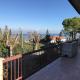 Casa Mary Tre - attico con terrazza a 2 passi dal lago