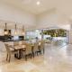 Exquisite Riverside Living, Noosaville, Noosaville (foto 6)