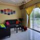 Colourful homestay - (near jeti sky mirror) Kuala Selangor - Foto 4