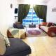 Octavius Holiday Home, Large 2 Bedroom Apartment near Global Village & Outlet Mall, Dubaj - Fotografie 6
