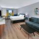 Microtel Inn & Suites by Wyndham Hot Springs - Foto 4