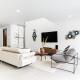 Villa Scandinavia - Private Heated Pool by Silver Prop, Salir do Porto (photo 2)