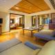 Trisara Villas & Residences Phuket, Nai Thon pláž (fotografie 6)