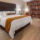 Orangewood Inn & Suites Kansas City Airport, Kansas City - Foto 6