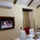 Home in love: vicoletto dei presepi, Naples (photo 5)