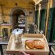 Home in love: vicoletto dei presepi, Naples (photo 4)