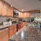 Cozy Cabin with Sunroom and Cacapon River Access!, Capon Bridge (Foto 10)