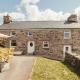 Cefn Uchaf Cottage, Llanbedr
