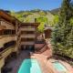 Fasching Haus Unit 303, Sunny Top Floor Condo, 2 Private Decks, 2 Blocks to Downtown Aspen - Foto 5