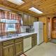 Rustic River View Cabin with Fire Pit, Games and Grill, Houghton Lake (fotografie 10)