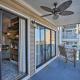 Eclectic Condo with Balcony 1 Block to Beach! Myrtle Beach - Foto 2