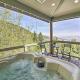Hot Tub, Pool Table Luxe Reno Chalet with Mtn View! - Zdjęcie 2