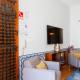 Alfama Terrace Apartment With Authentic XVIII Tiles And Historic Notes 3 Bedrooms & 2 Bathrooms AC, Lisbonne - Photo 5