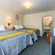 Parkway Inn, Waynesville (photo 2)