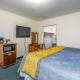 Parkway Inn, Waynesville (photo 3)