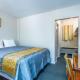 Parkway Inn, Waynesville (photo 4)