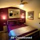 Luxurious Rural Cabin with Hot Tub, West Chiltington