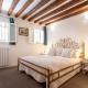San Giacomo Pied-A-Terre House by Wonderful Italy Венеция - Фото 1