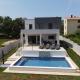 Villa Tara, 4 bedroom Villa with heated pool, Medulin