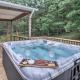 Lakeside Blue Eye Escape with Game Room and Hot Tub!, Blue Eye (fotografie 2)