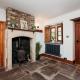 Pass the Keys Stunning Large 4 Bed Country House with Hot tub, Bath - Foto 3