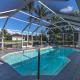 Adventure awaits with Heated Pool, Kayaks, Pool Table, & Private Beach - Villa Las Palmas, Cape Coral - Fotografie 1