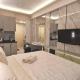 Cosmy Benson Apartment at Supermall Pakuwon, Lontar - Fotografie 4