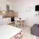 Remarkable 2-Bed Apartment in Okrug Gornji, Трогир (фото 4)