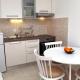 Remarkable 2-Bed Apartment in Okrug Gornji, Трогир (фото 9)