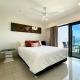 “PENZANCE” Great Location & Views at PenthousePads