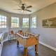 Lavish Lake House, Near Vineyards and Marinas!, Granbury (foto 10)