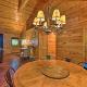 Cozy 'Sunset View' Cabin w/ Game Room & Mtn Views!, Ellijay (Foto 9)