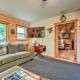 Spacious Mtn Cabin on 7 Private Acres in Athol!, Athol (fotografie 7)