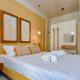 Discover Athens from an Upscale flat in Koukaki!, Athen - Foto 8
