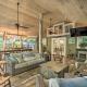 Hiawassee Getaway with Hot Tub, Deck and Lake Access!, Hiawassee