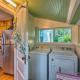 Restored Mars Hill Home on 1 Acre Walk to Town!, Mars Hill (foto 10)