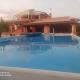 La stanza delle Muse in Villa con Piscina, Fontane Bianche