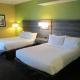 Quality Inn, Warrensburg (photo 10)