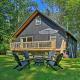 Deck & Gas Grill: Modern East Stroudsburg Home!, East Stroudsburg (photo 2)