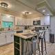 Deck & Gas Grill: Modern East Stroudsburg Home!, East Stroudsburg (photo 9)