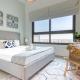 Community Living 2BR Close to Emirates Golf Club, Golf Views A, Madinat Al Mataar by Deluxe Holiday Homes, Dubaj - Fotografie 5