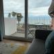 Vitamin Sea with a Sea View and Parking, Lyme Regis (photo 4)