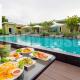 Sky Hip Resort - SHA Certified Jomtien - Foto 1
