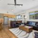 Beachside Bliss with Secure yard l Pet Friendly Apollo Bay - Foto 6