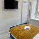 Cheerful 2 Bedroom Homely Apartment, Sleeps 6 Guest Comfy, 3x Double Bed, Parking, Free WiFi, Suitable For Business, Leisure Guest,Glasgow, Glasgow West End, Near City Centre - Zdjęcie 6