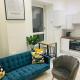 Cheerful 2 Bedroom Homely Apartment, Sleeps 6 Guest Comfy, 3x Double Bed, Parking, Free WiFi, Suitable For Business, Leisure Guest,Glasgow, Glasgow West End, Near City Centre - Zdjęcie 3